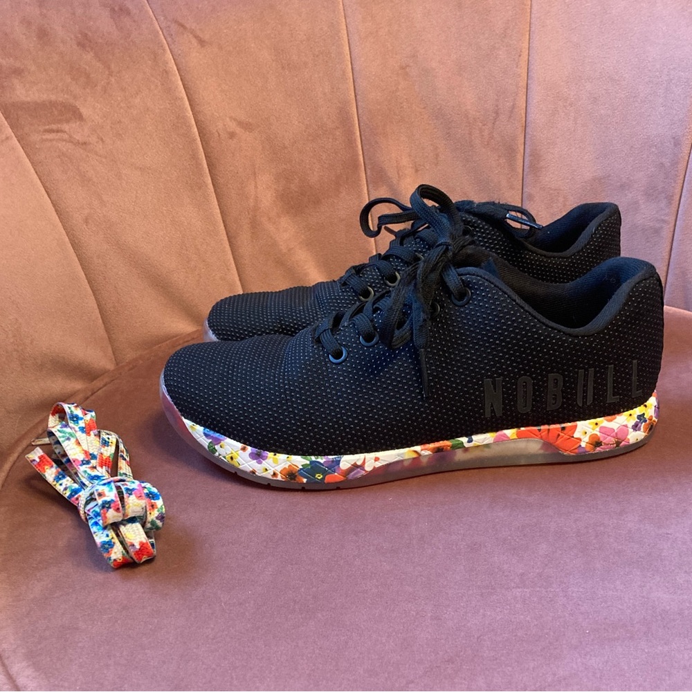 NoBull Black Daisy Flower Trainers Size 9 Women's